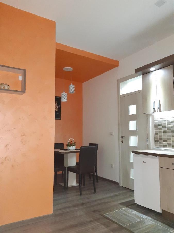 Apartman Hedonija Nova Varos Exterior photo