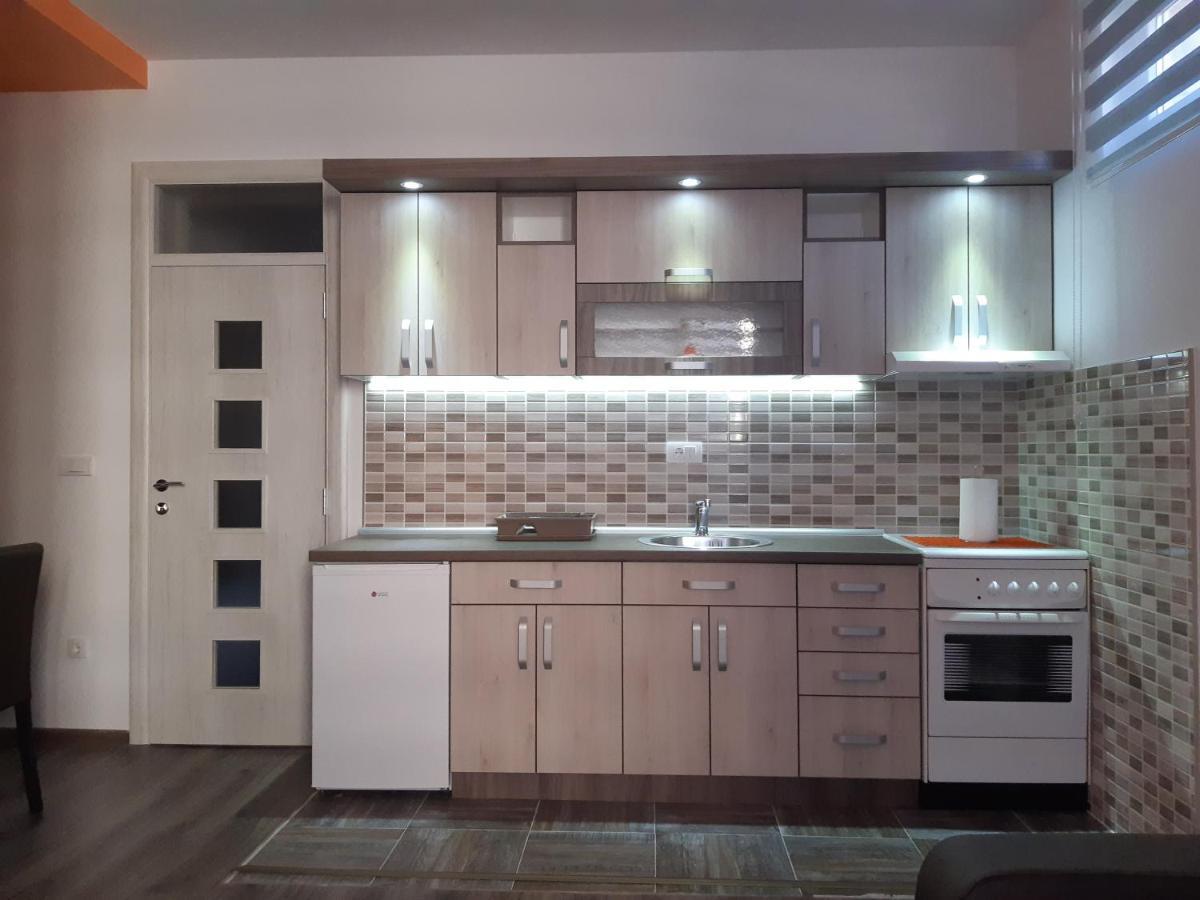 Apartman Hedonija Nova Varos Exterior photo